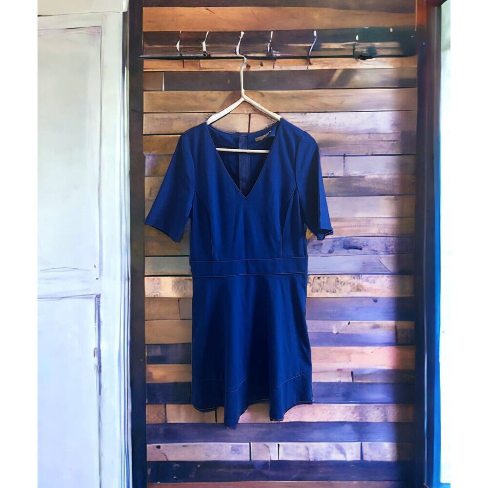 BANANA REPUBLIC Size 14 Blue V-neck‎ Fit & Flare Career Dress Vintage